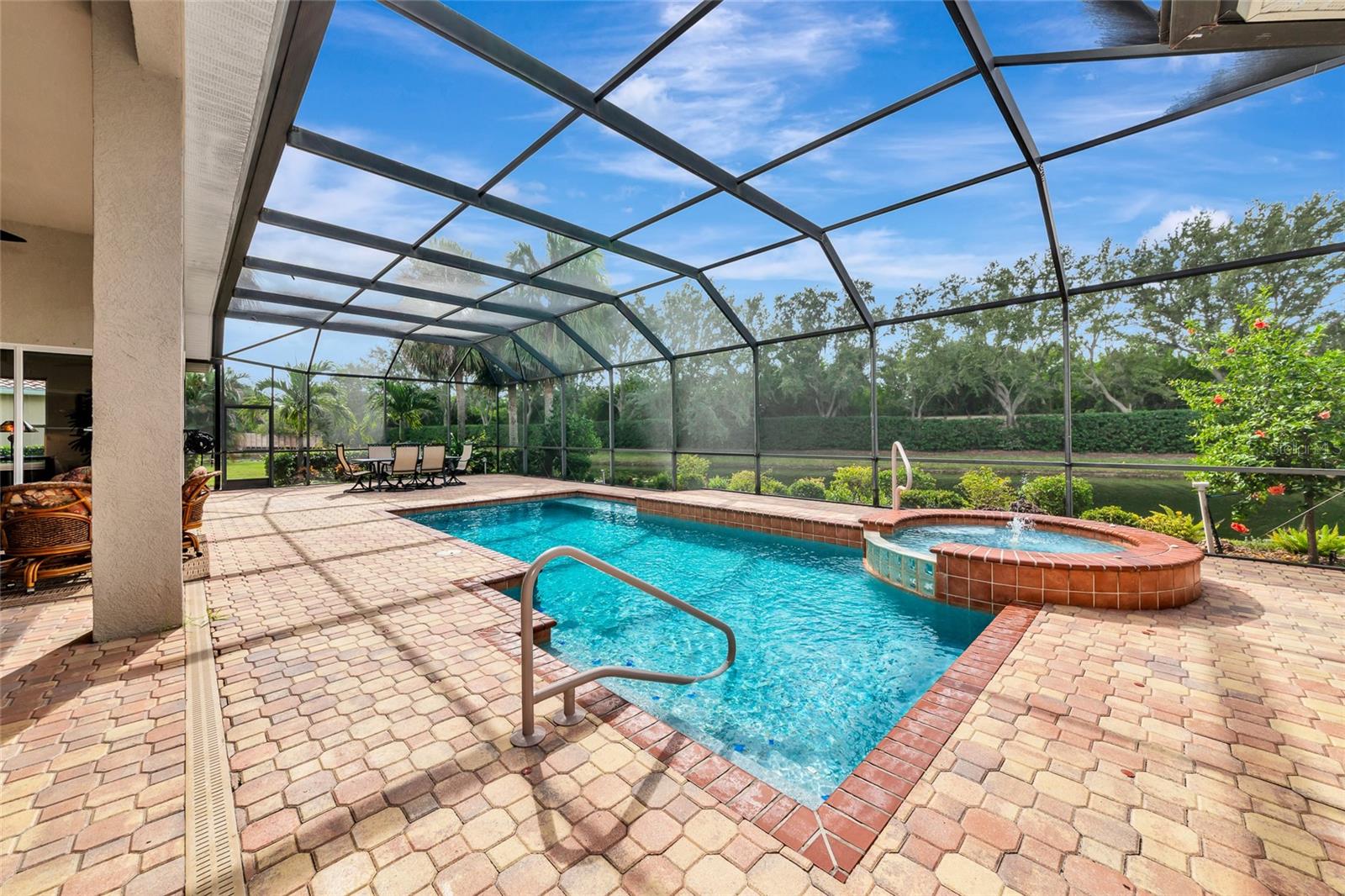 WATERLEFE GOLF & RIVER CLUB - Residential