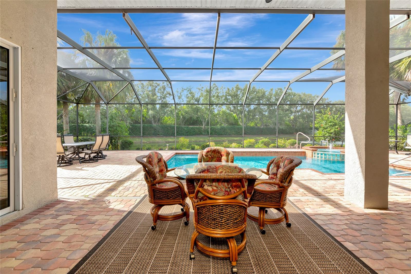 WATERLEFE GOLF & RIVER CLUB - Residential