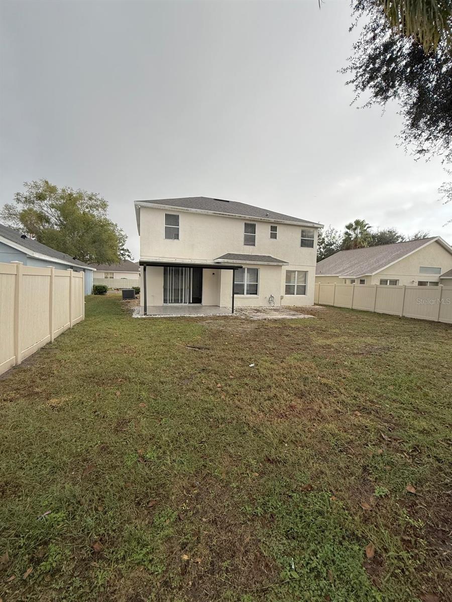 HUNTERS CREEK TR 526 PH 01 - Residential Lease