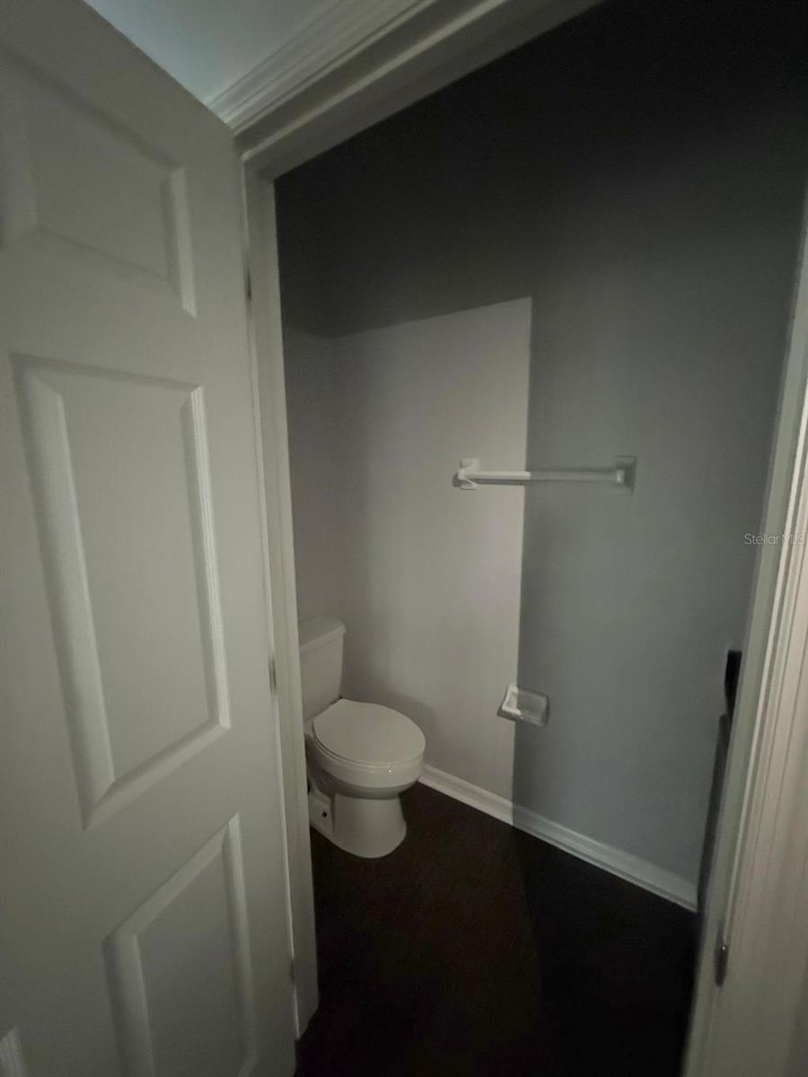 HUNTERS CREEK TR 526 PH 01 - Residential Lease