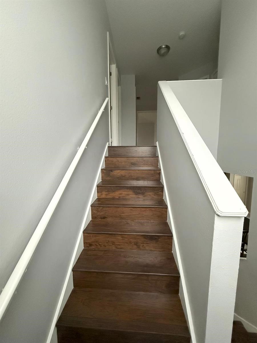 HUNTERS CREEK TR 526 PH 01 - Residential Lease