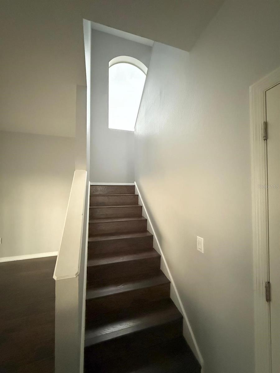 HUNTERS CREEK TR 526 PH 01 - Residential Lease