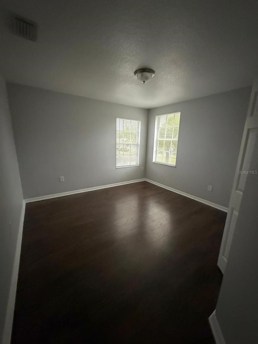 HUNTERS CREEK TR 526 PH 01 - Residential Lease