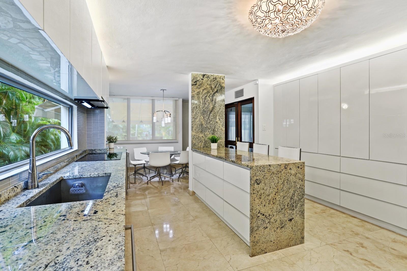 GARDEN HILLS NORTE - Residential