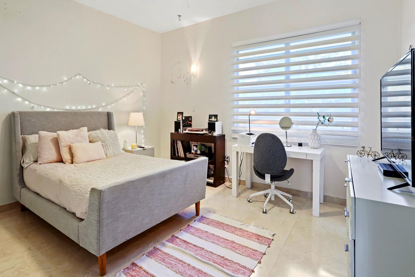 GARDEN HILLS NORTE - Residential