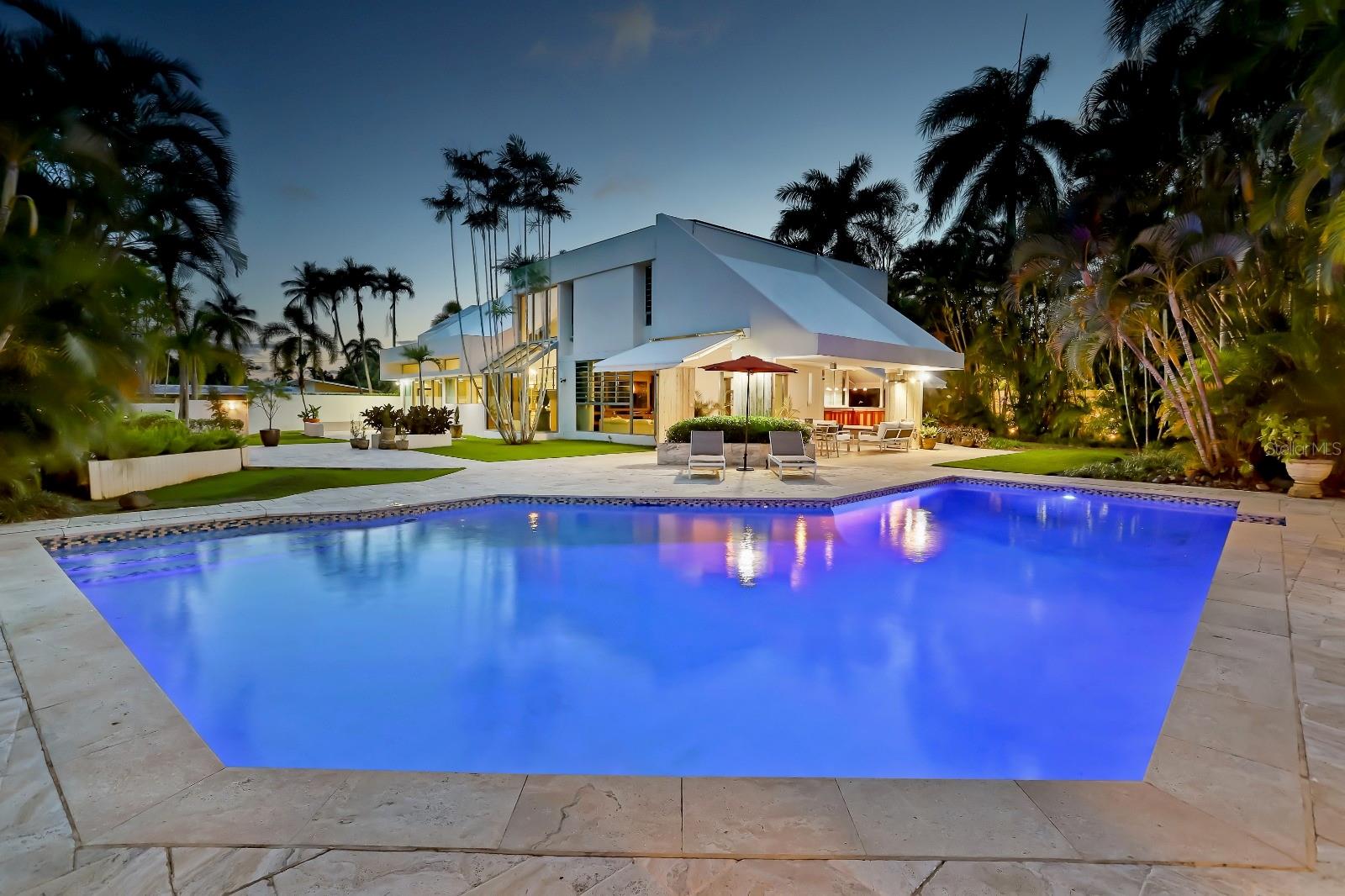 GARDEN HILLS NORTE - Residential
