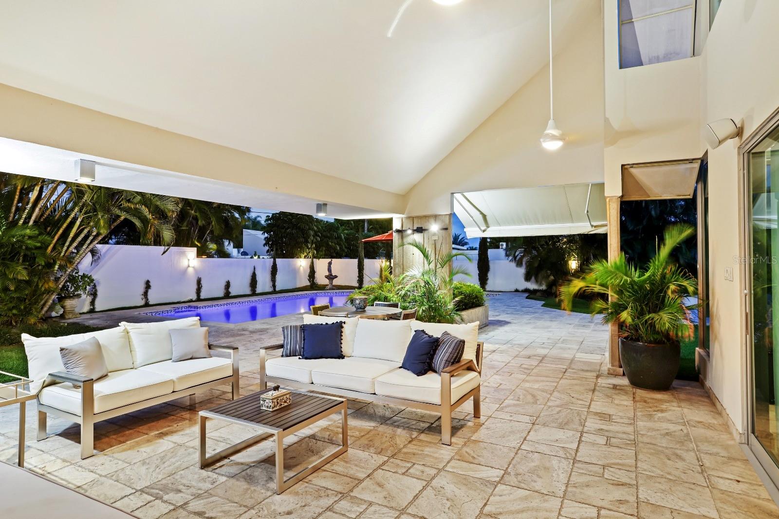 GARDEN HILLS NORTE - Residential