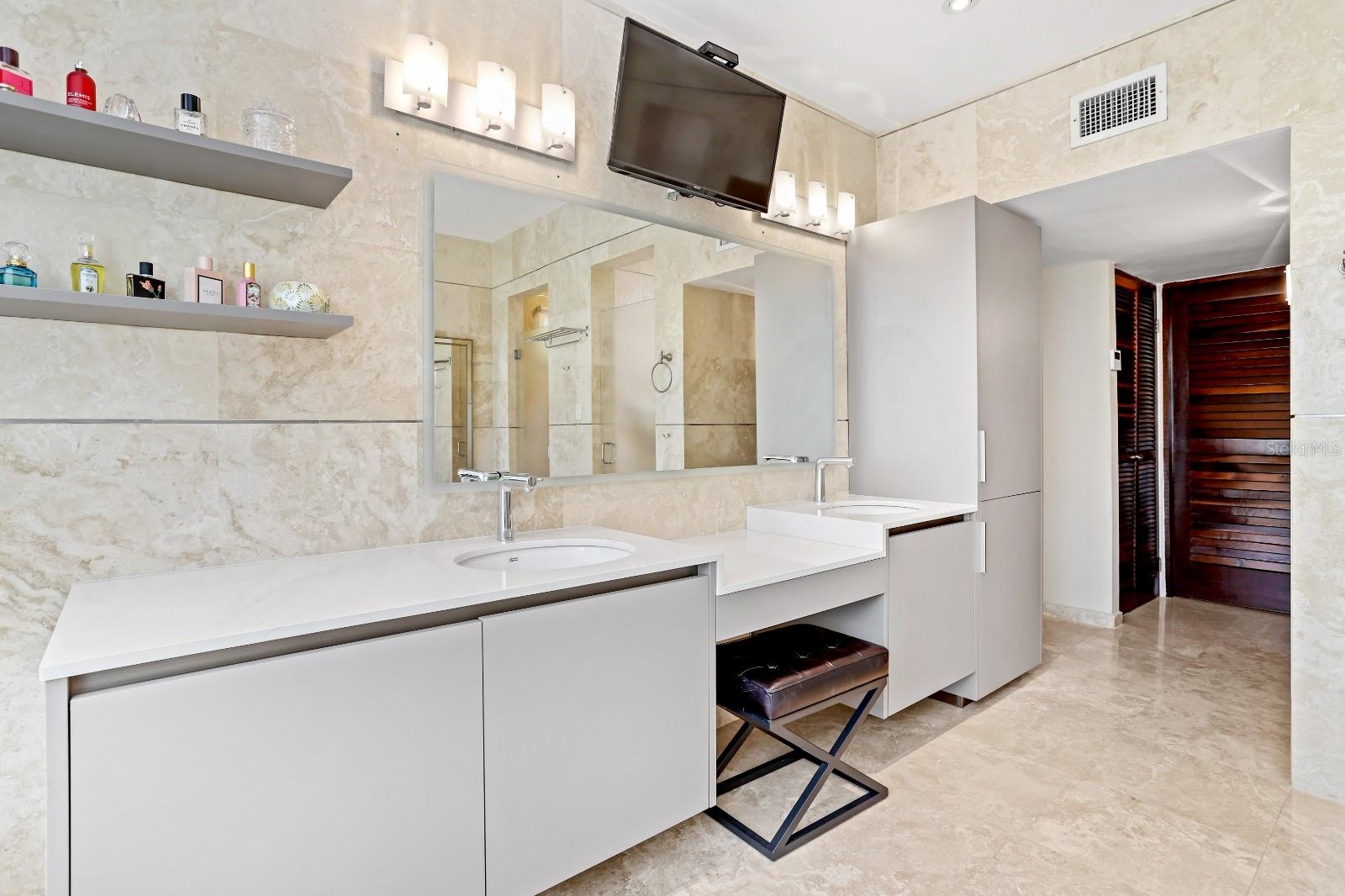 GARDEN HILLS NORTE - Residential