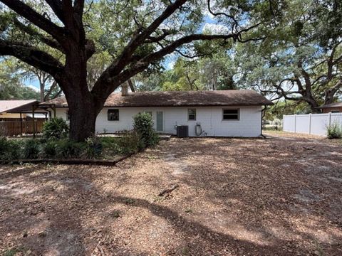Tiny photo for 2161 NE 38th Street, Ocala, FL 34479 (MLS # OM722041)