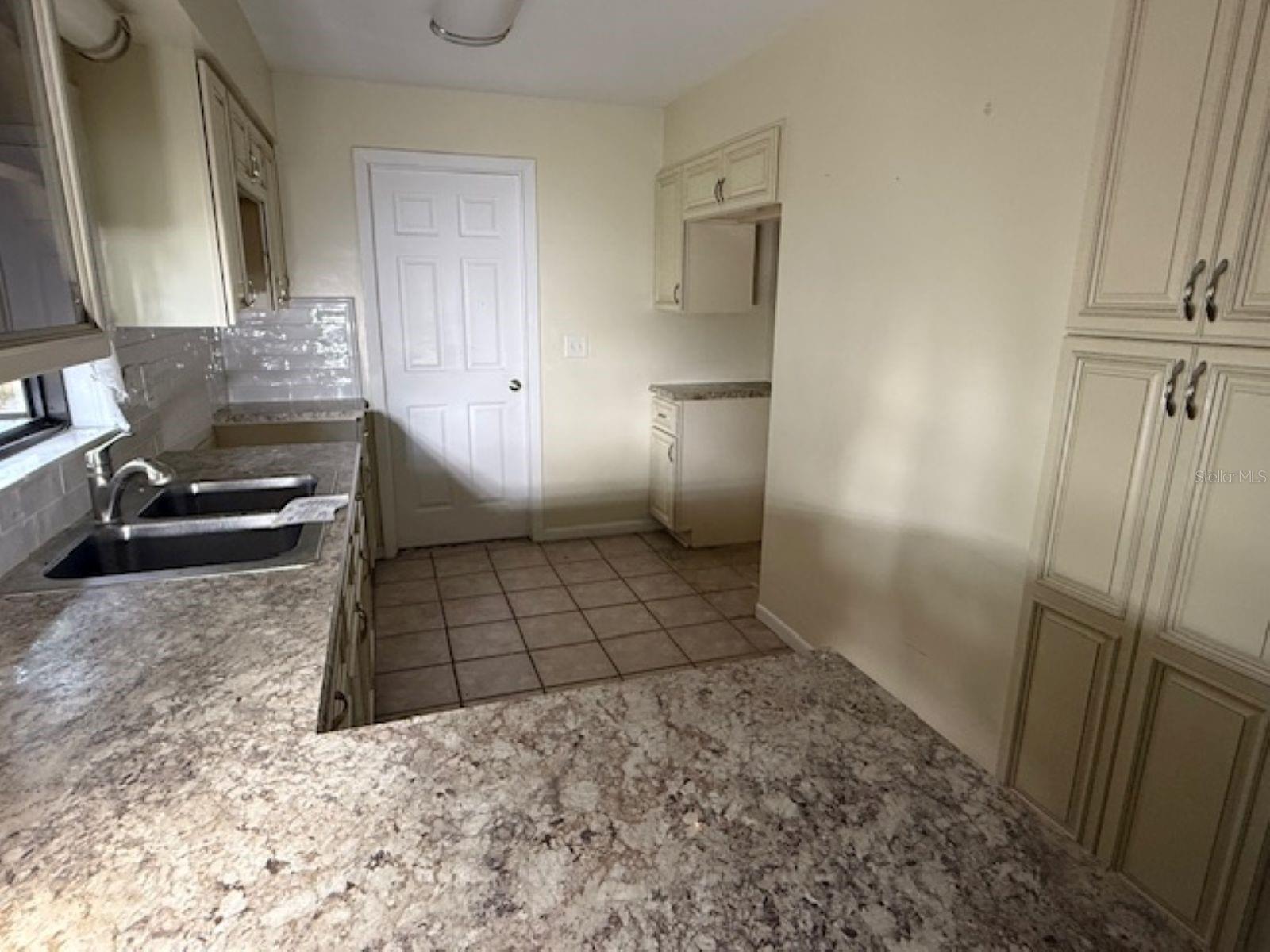 2161 NE 38TH STREET