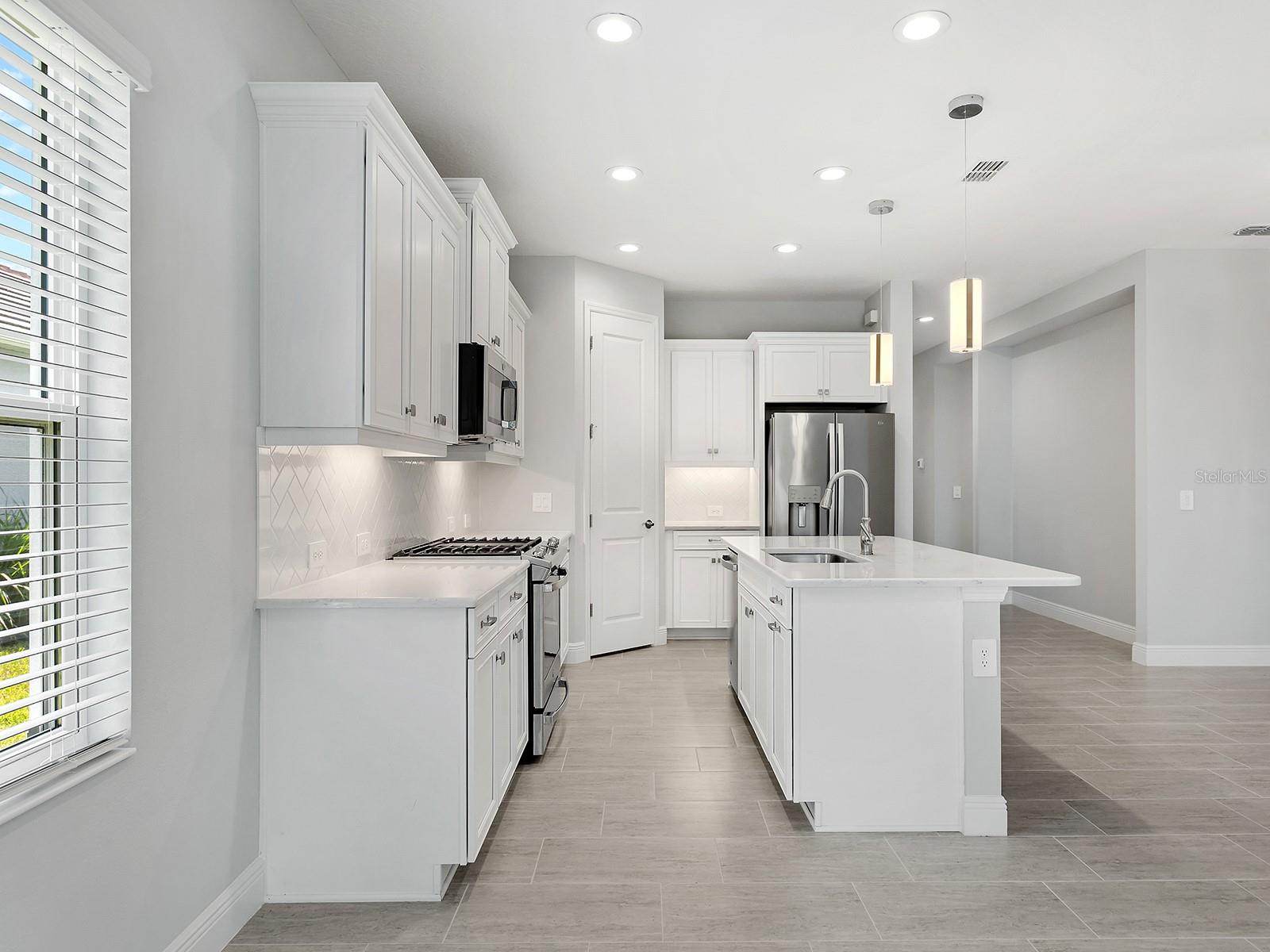 WYSTERIA-WELLEN PARK VILLAGE F-4 REP - Residential