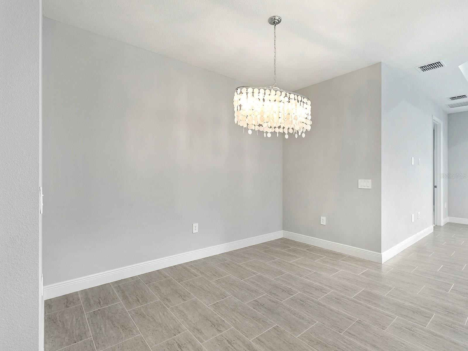 WYSTERIA-WELLEN PARK VILLAGE F-4 REP - Residential
