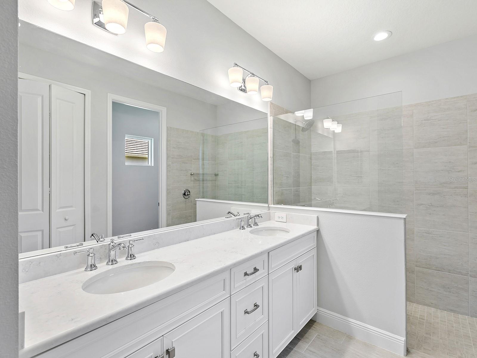 WYSTERIA-WELLEN PARK VILLAGE F-4 REP - Residential