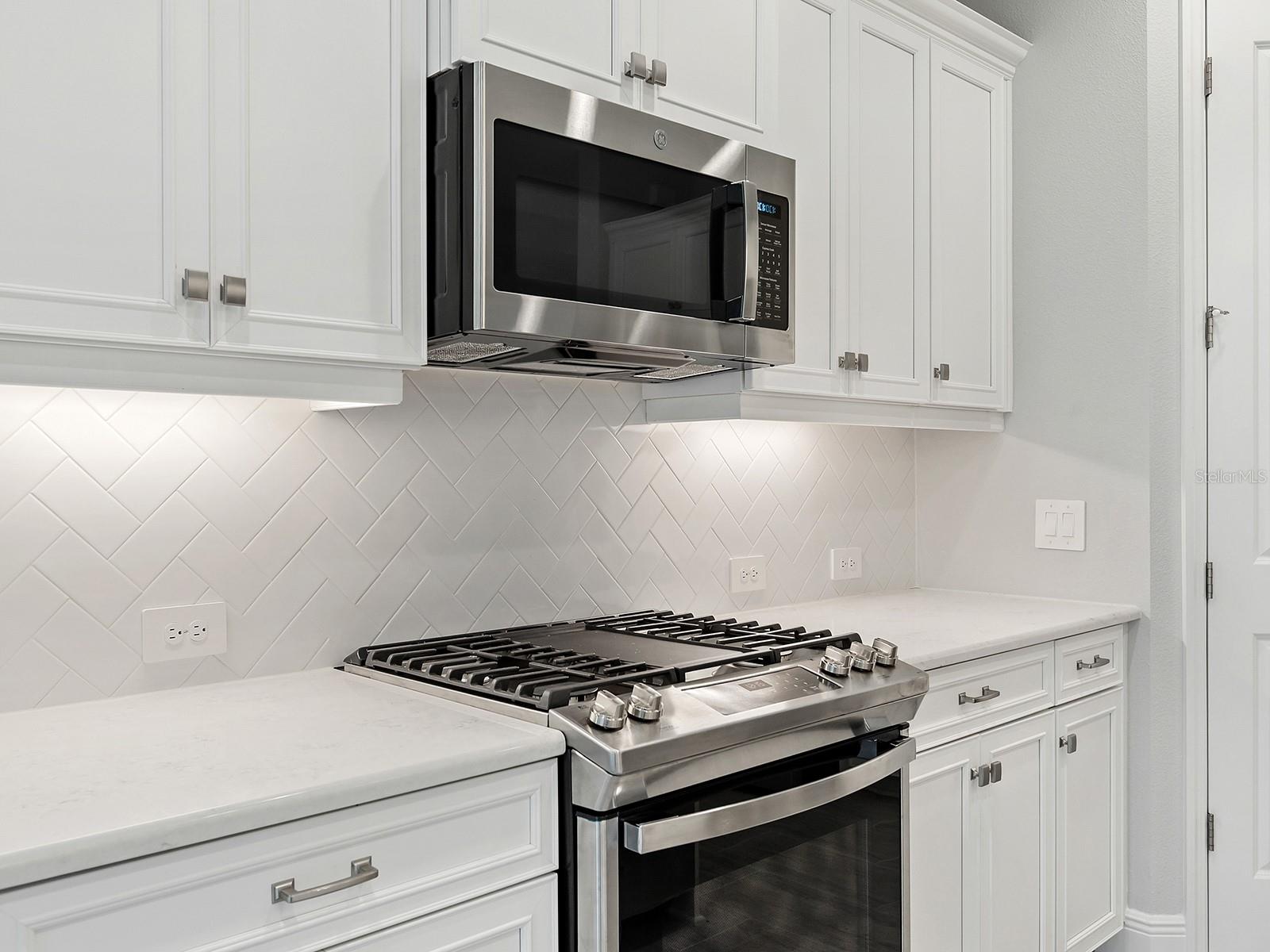 WYSTERIA-WELLEN PARK VILLAGE F-4 REP - Residential