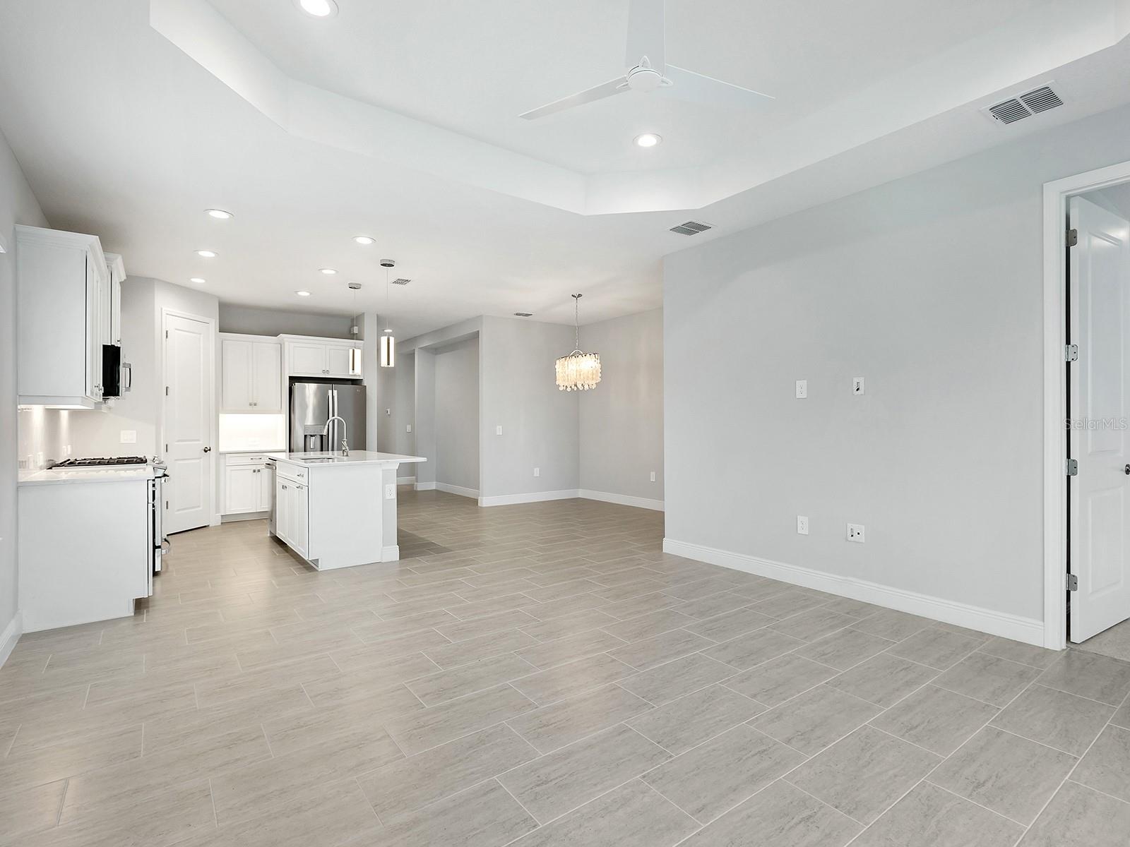 WYSTERIA-WELLEN PARK VILLAGE F-4 REP - Residential