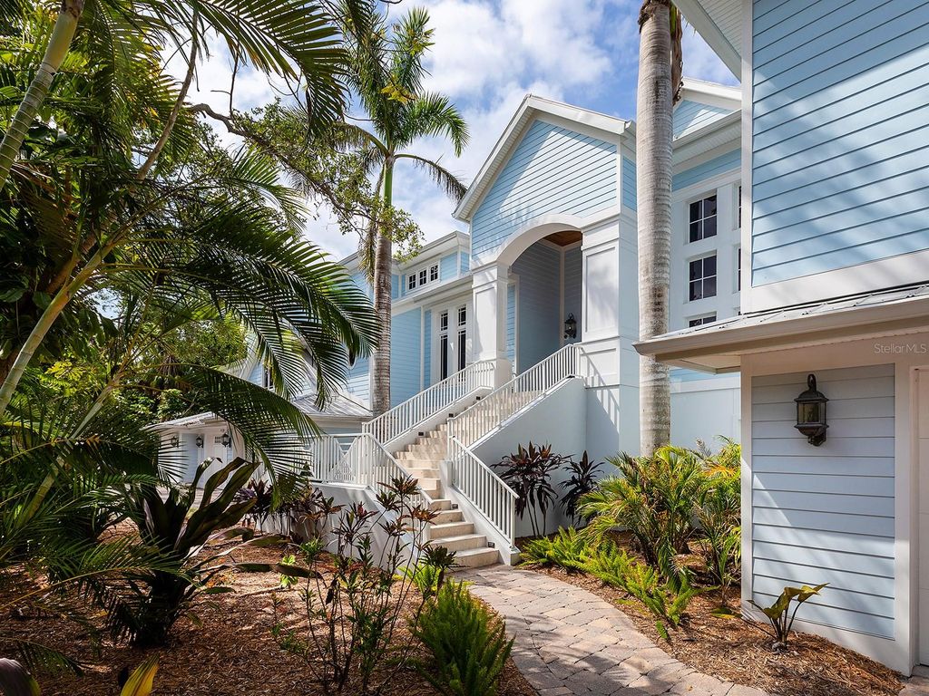Photo of 5132 Jungle Plum Road, Sarasota, FL 34242 (MLS # A4651663)