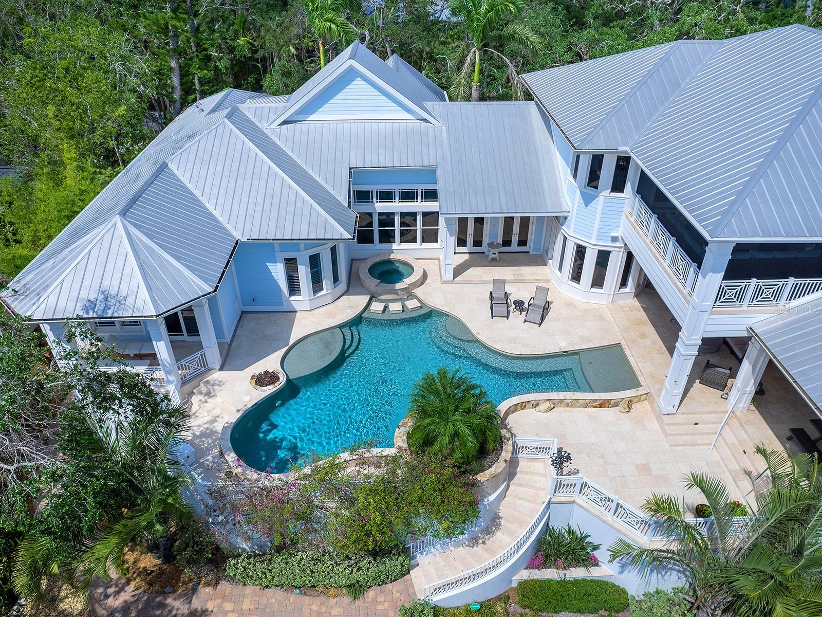 HIDDEN HARBOR - Residential