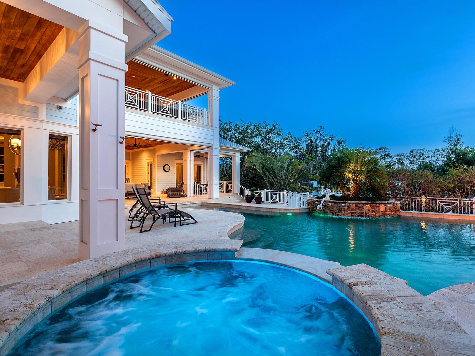 HIDDEN HARBOR - Residential