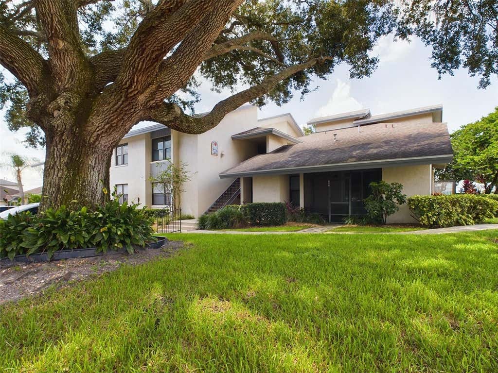 Photo of 2049 San Marcos Drive SE #127, Winter Haven, FL 33880 (MLS # P4938940)