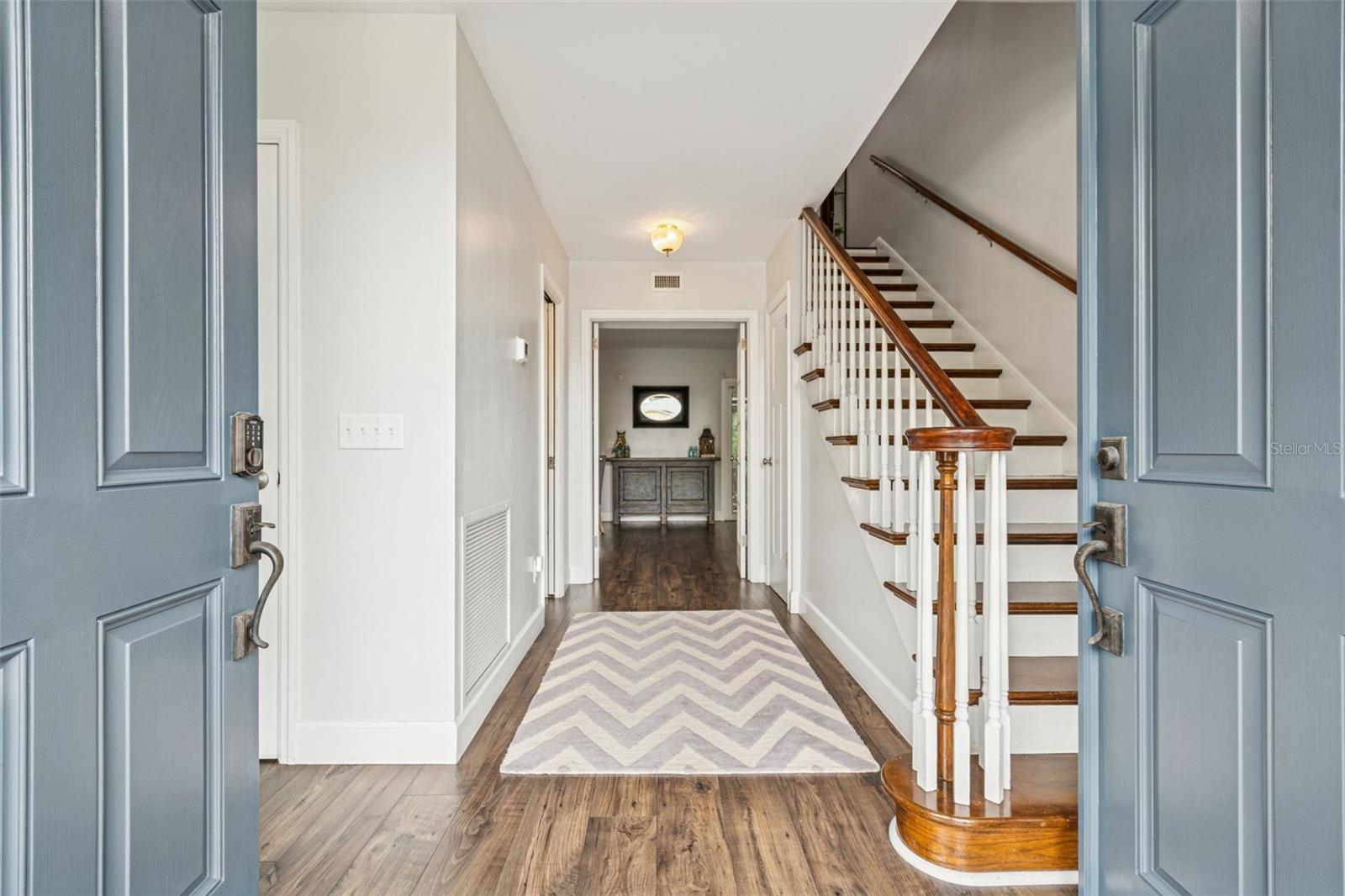 11713 PHOENIX CIRCLE