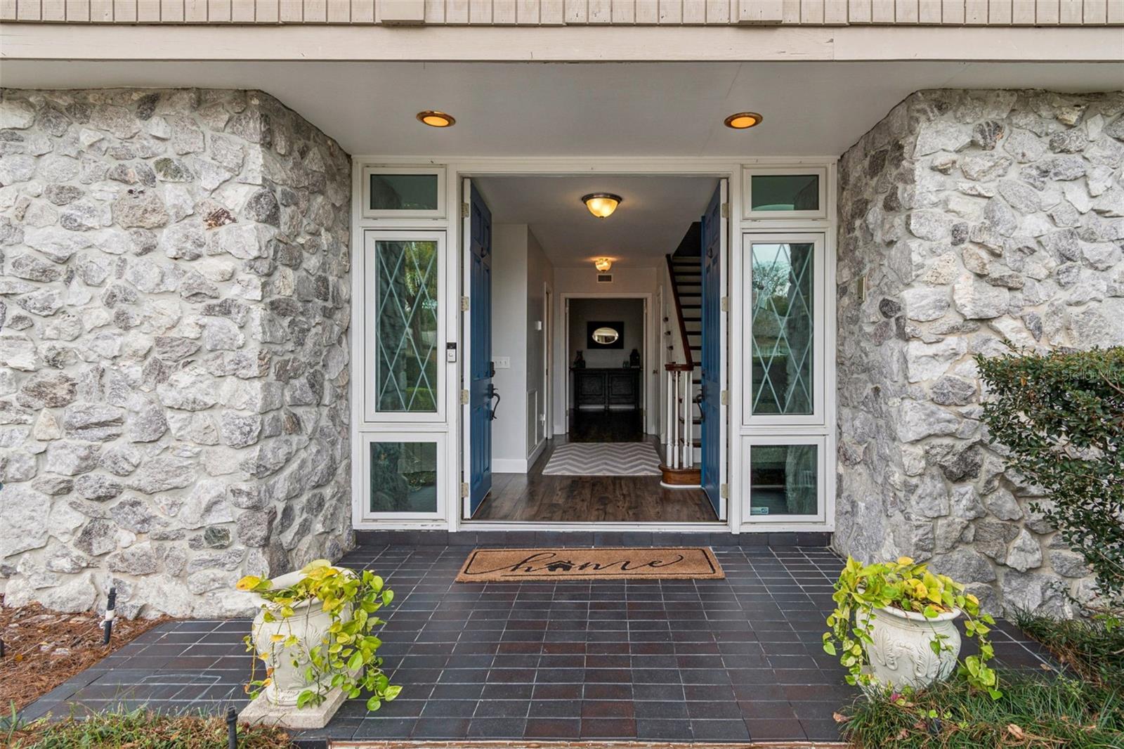 11713 PHOENIX CIRCLE