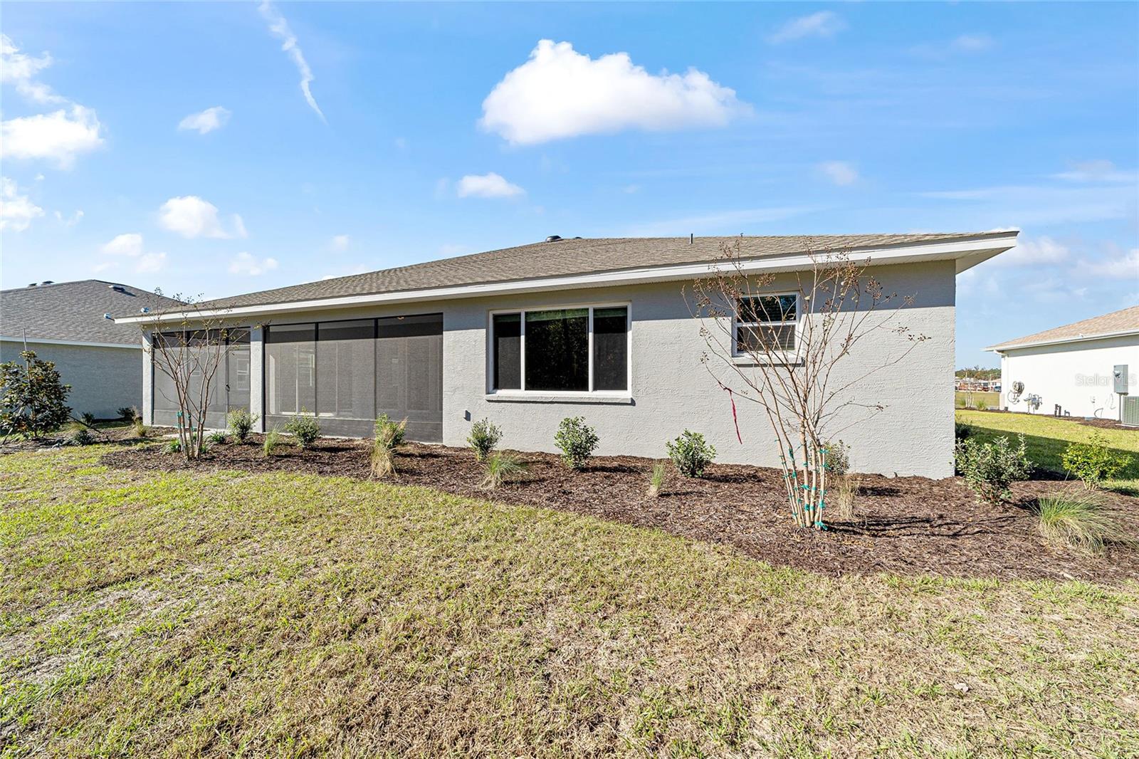 ON TOP OF THE WORLD - Residential