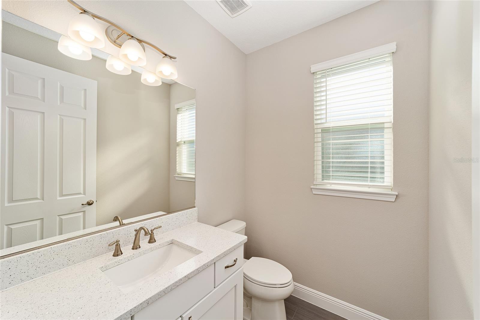 ON TOP OF THE WORLD - Residential