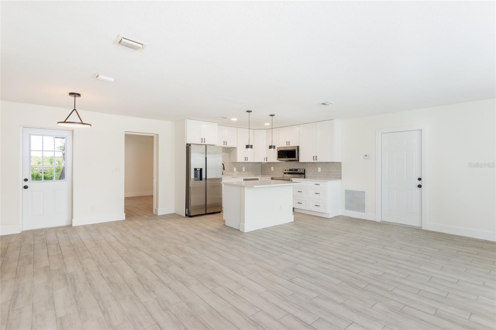 1008 SHANGRI LA DRIVE