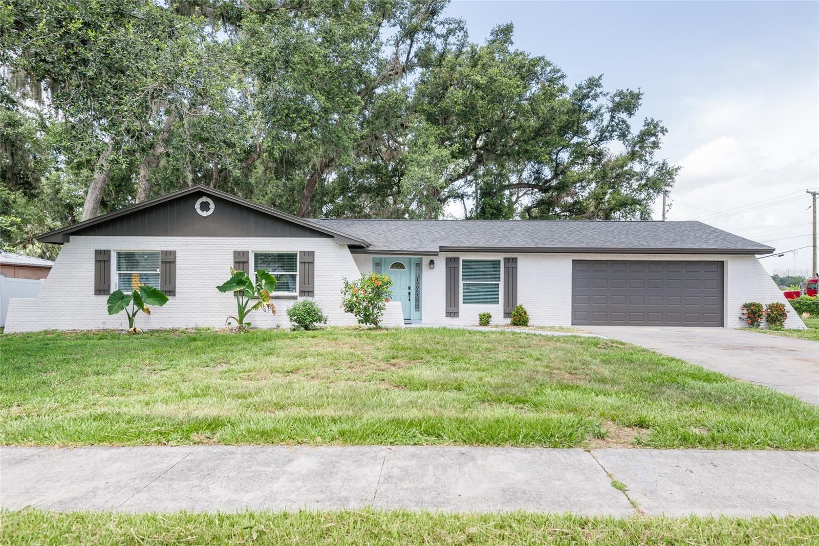 FHA Buyers welcome! Seller offering up to 10k in concessions!
Roof 2021
AC 2025
New water heater
New Electric panel
New windows
Welcome to Shangri La community where this 4 bedroom 2 bath, 2 car garage home site on .37 of an acre. HOA is just a yearly 99 dollars. RVs and boats are allowed. Inside the home has an open floor plan with the kitchen, dining room, and living room combo. The kitchen features new wood cabinets and quartz countertops, with all new stainless steel appliances. The has renovated both the primary and guest bathrooms. This home is turn key ready even with blinds in the windows already.