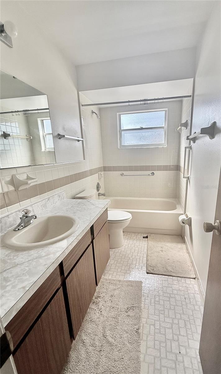 WILLA GROVE - Residential Lease