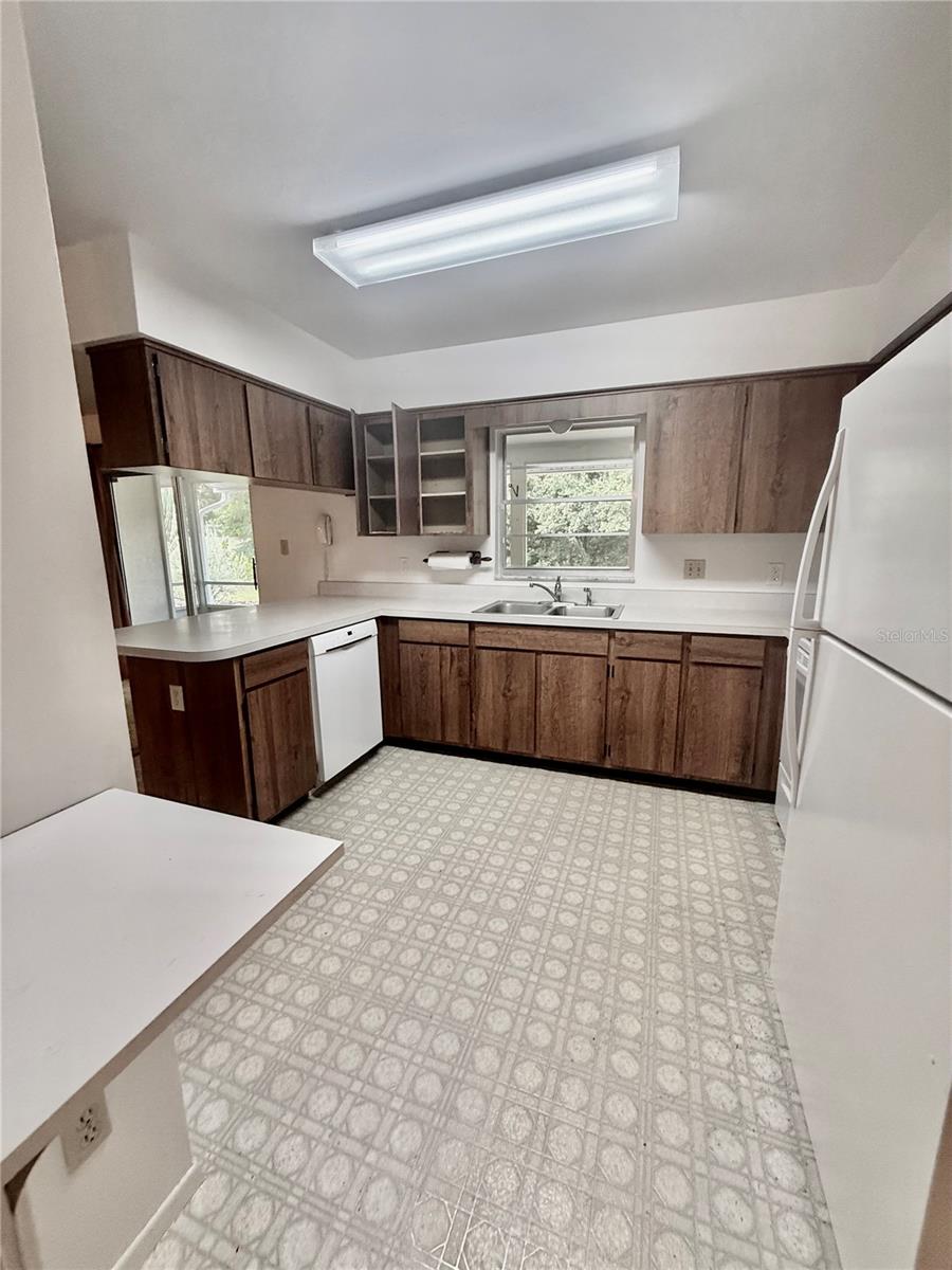 WILLA GROVE - Residential Lease