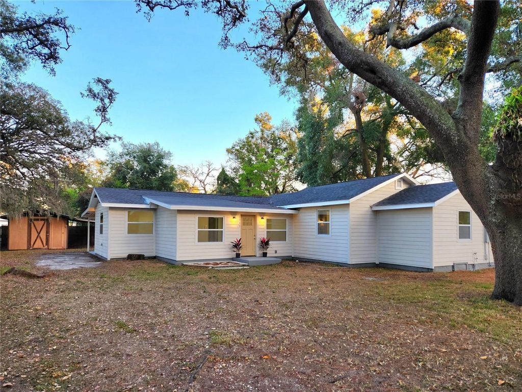 Photo of 8917 N Highland Avenue, Tampa, FL 33604 (MLS # TB8456724)