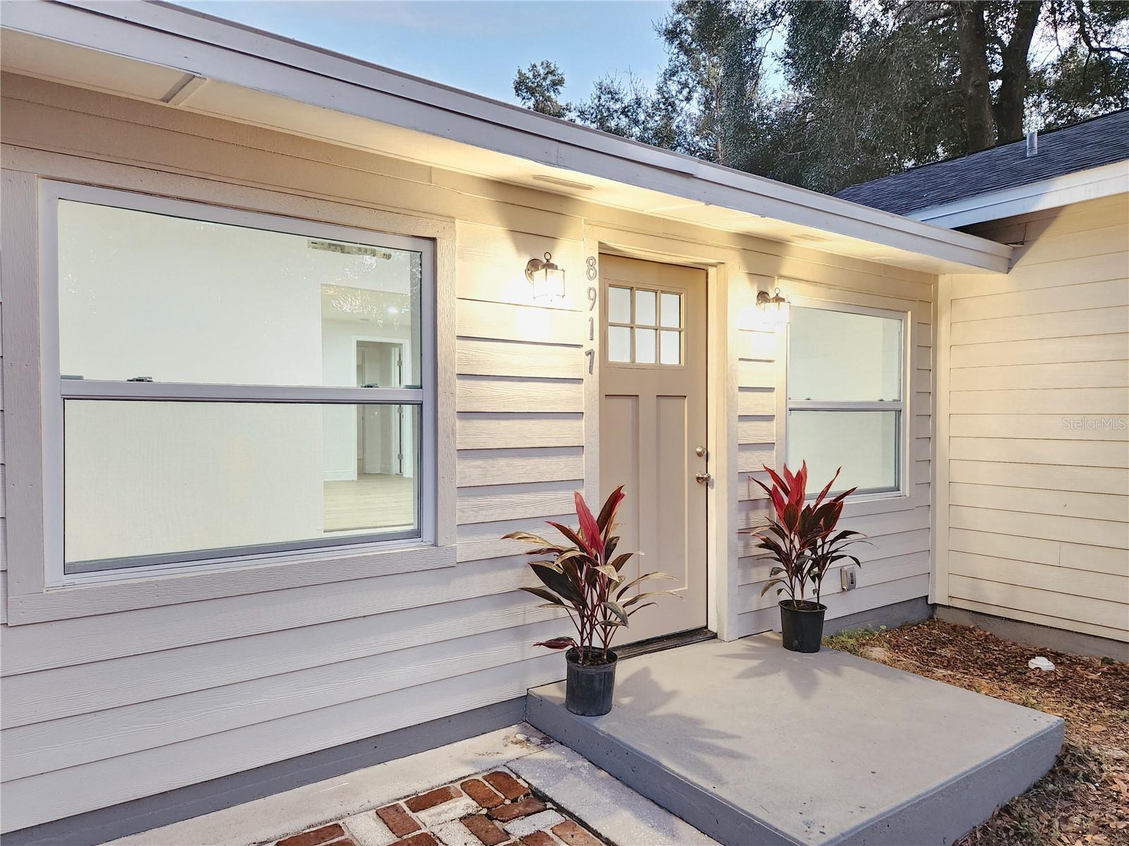 MANOR HILLS - Residential