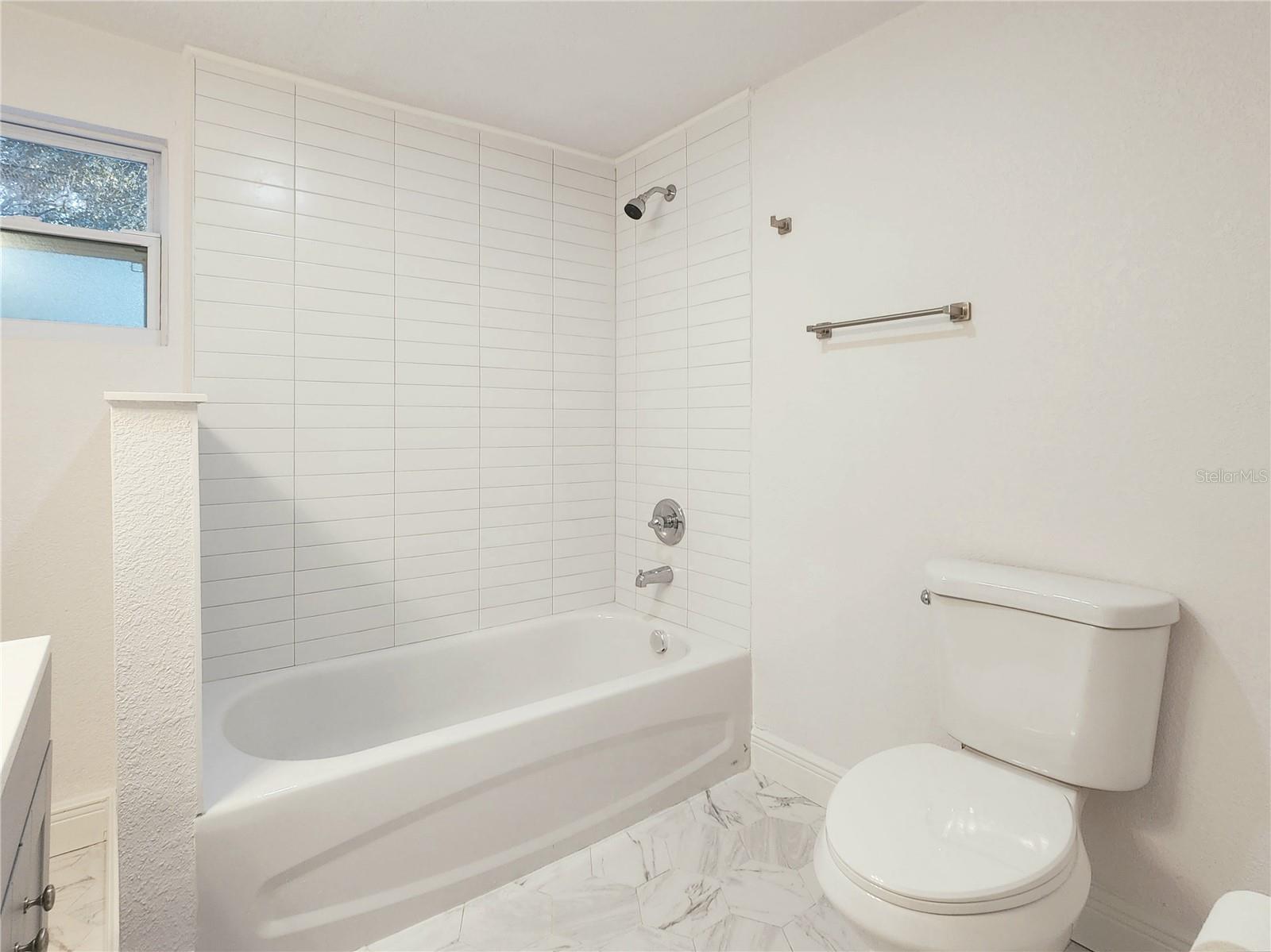 MANOR HILLS - Residential