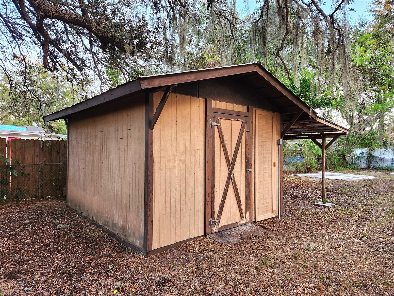 MANOR HILLS - Residential