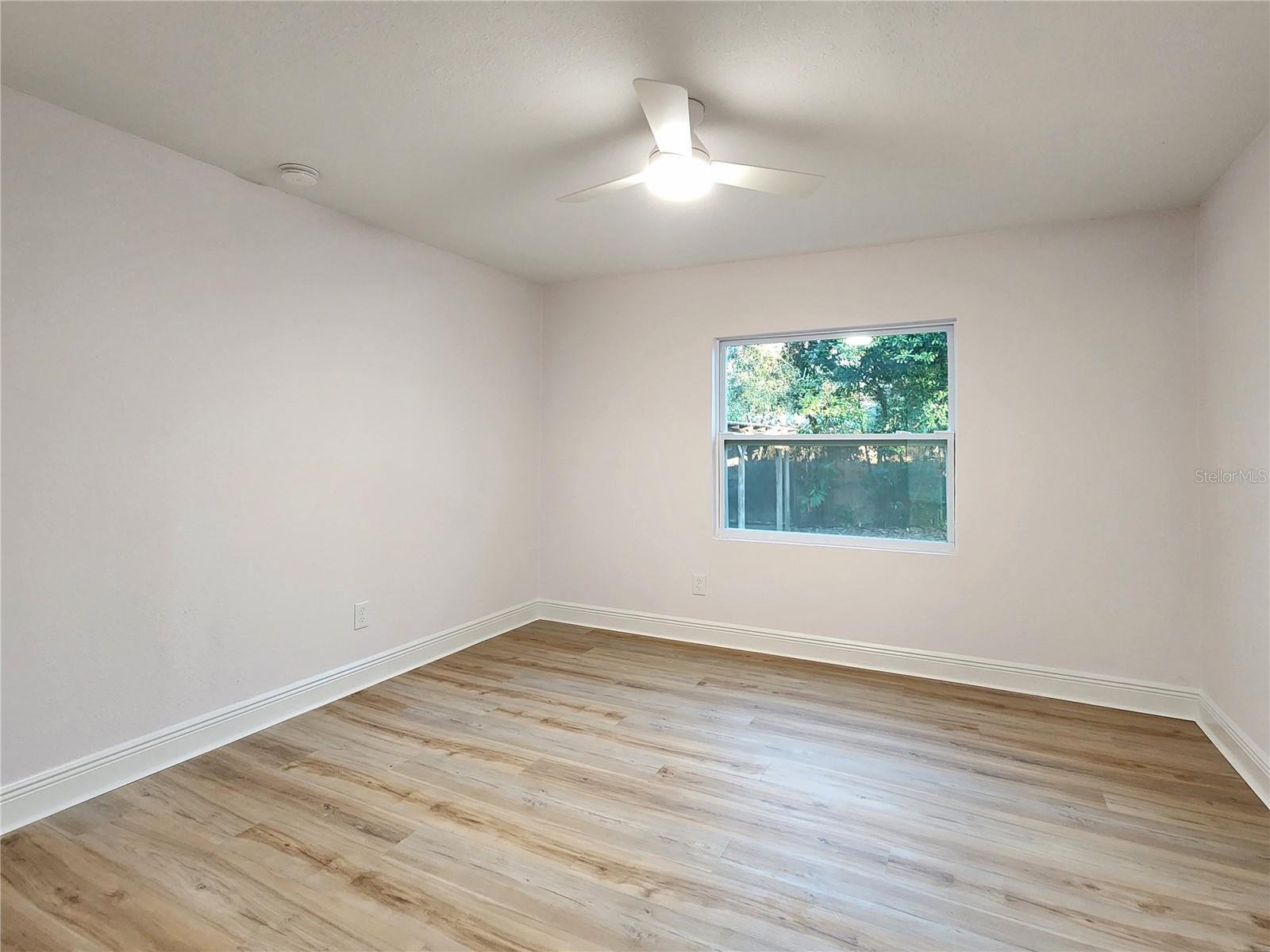 MANOR HILLS - Residential