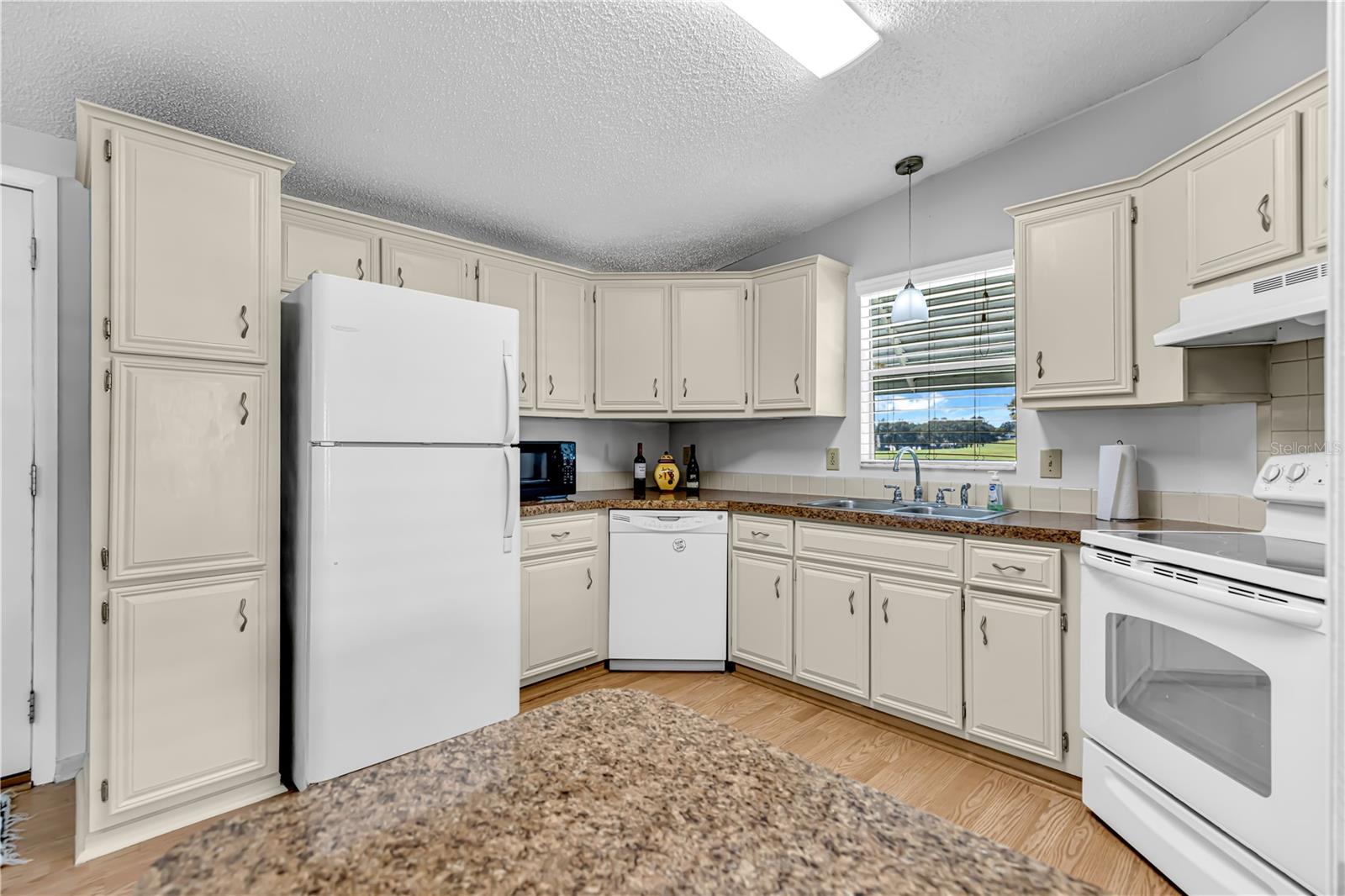 ORANGE BLOSSOM GARDENS UNIT 10 - Residential