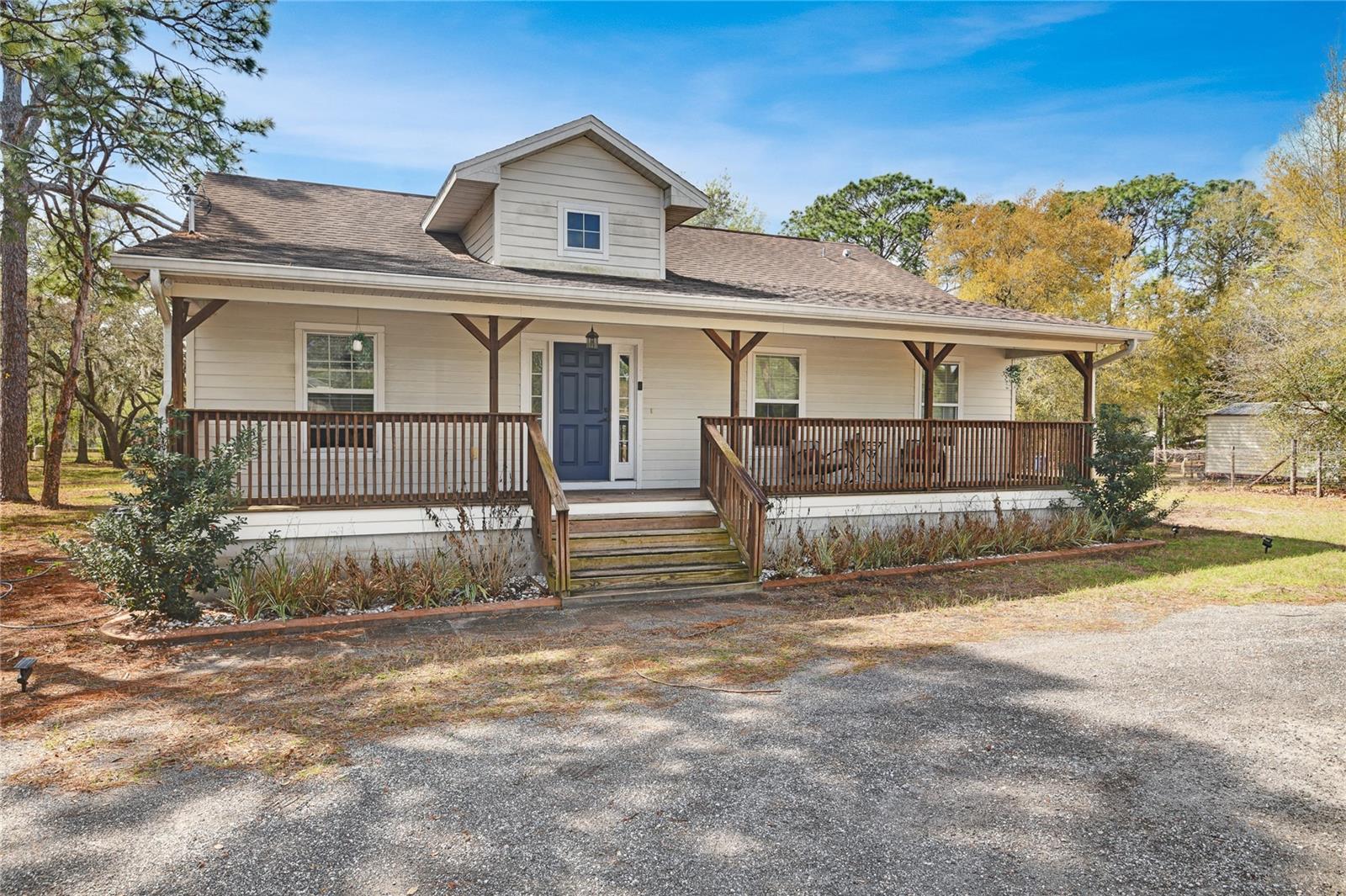 LEISURE HILLS - Residential