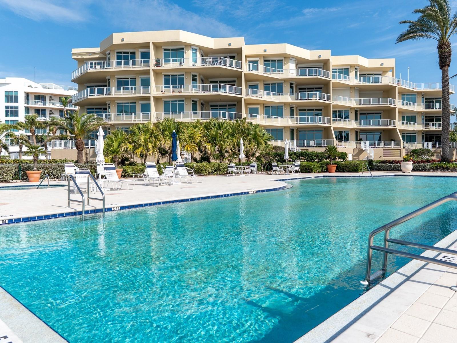 VILLA DI LANCIA PH 1 - Residential