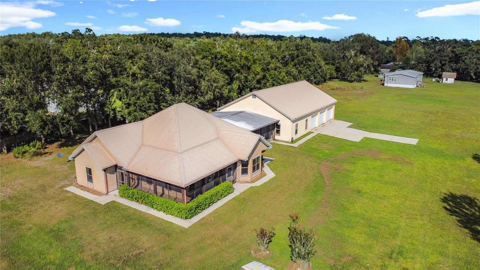 ST CLOUD MANOR EST - Residential