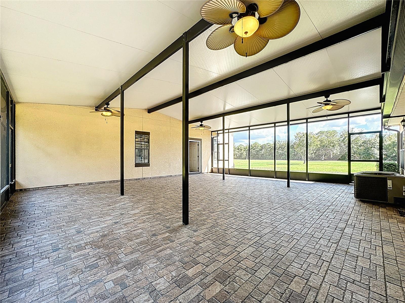 ST CLOUD MANOR EST - Residential