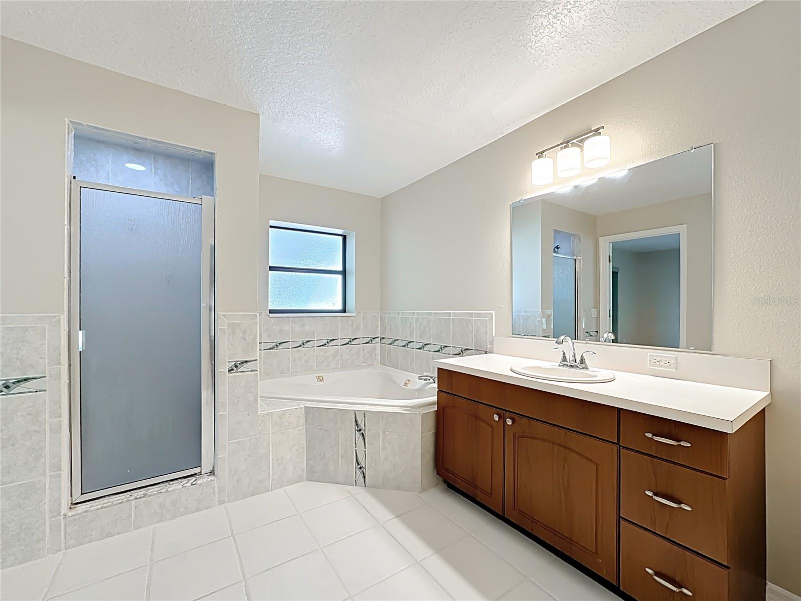 ST CLOUD MANOR EST - Residential