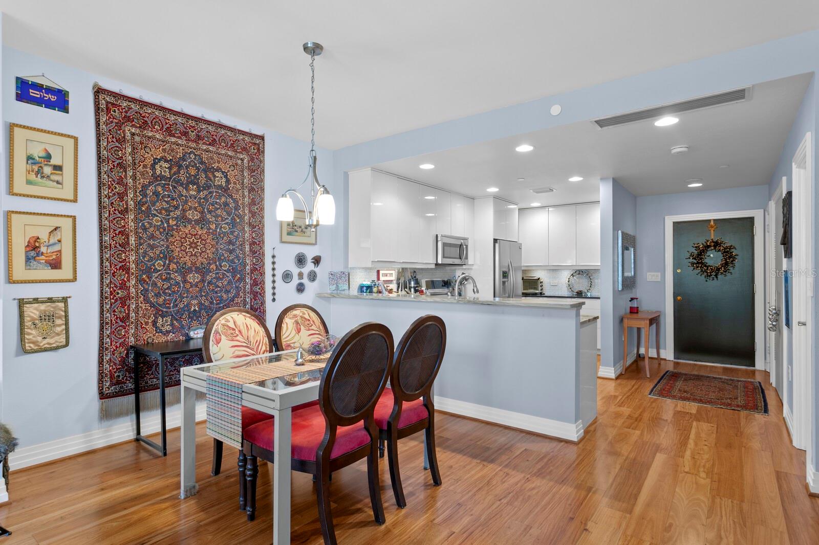 BAYFRONT TOWER CONDO - Residential Lease