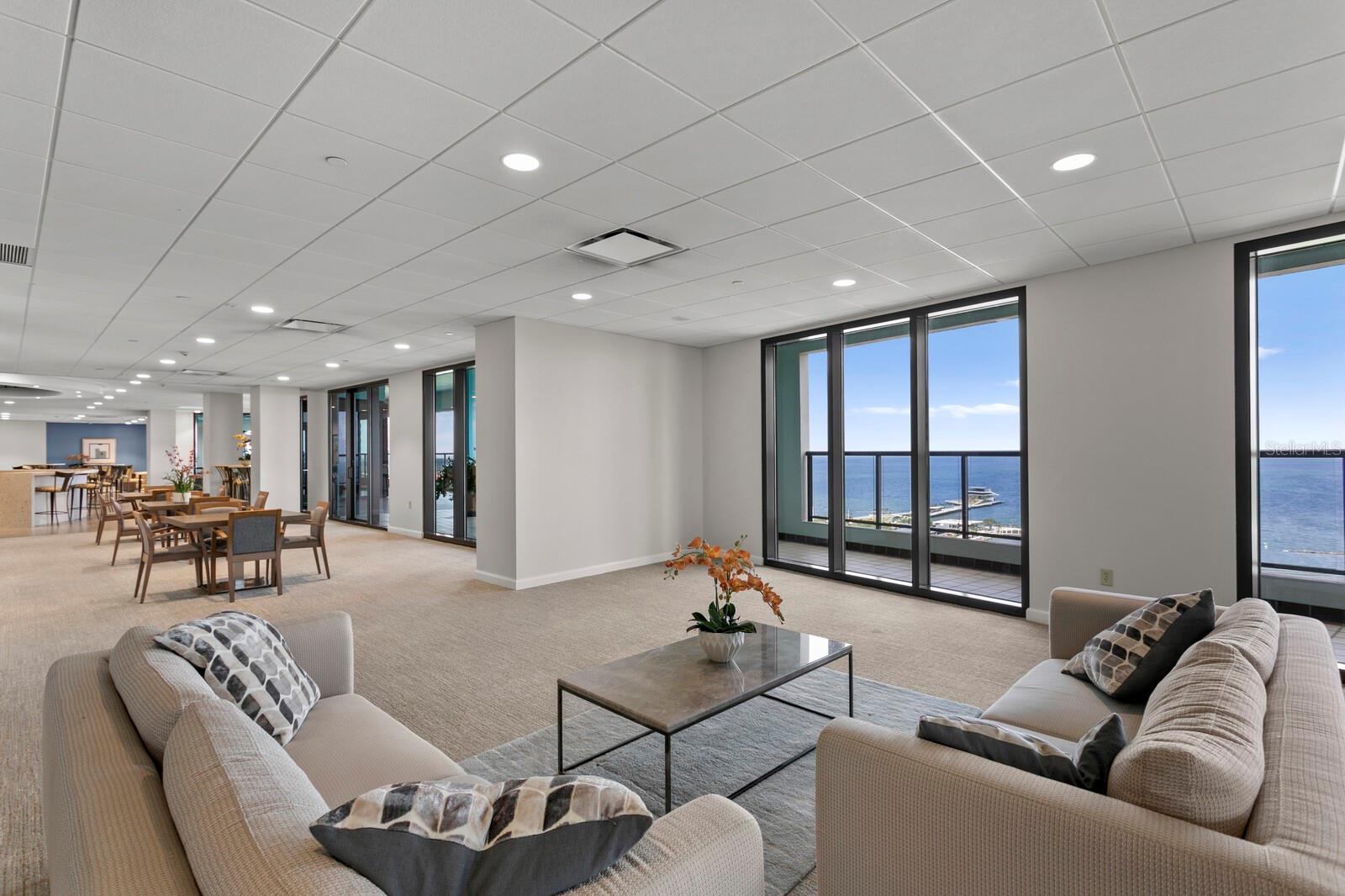 BAYFRONT TOWER CONDO - Residential Lease