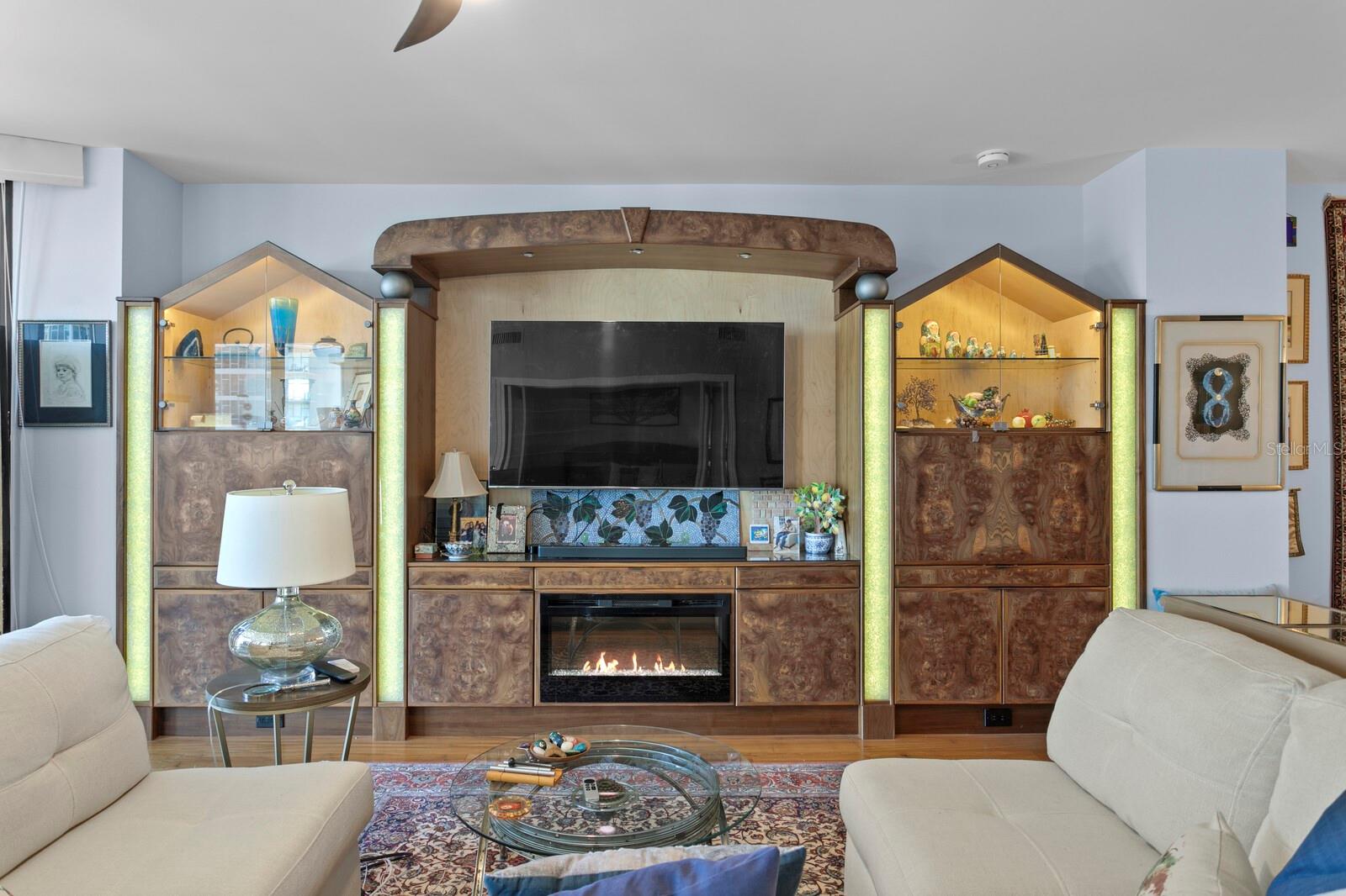 BAYFRONT TOWER CONDO - Residential Lease