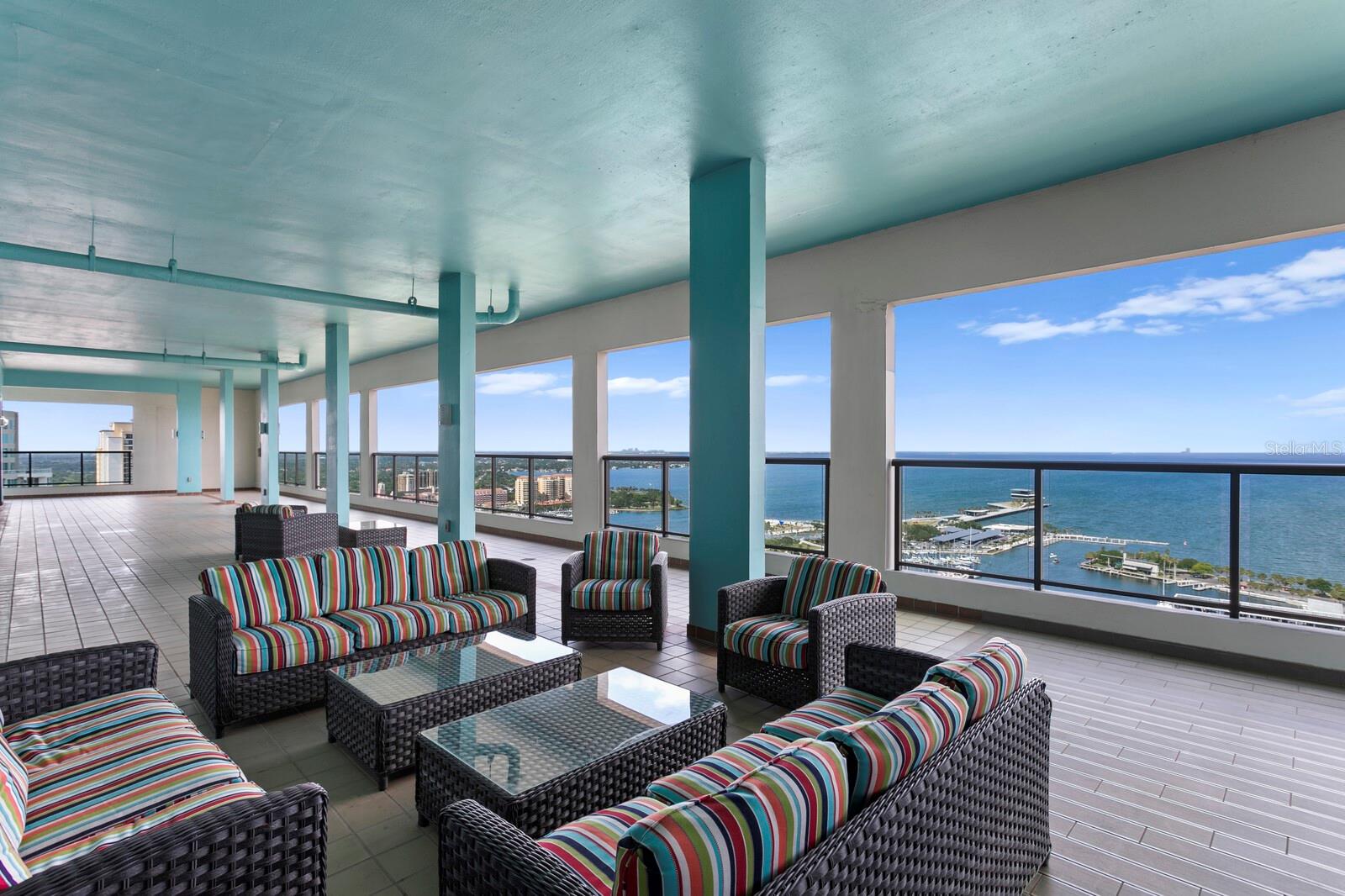 BAYFRONT TOWER CONDO - Residential Lease