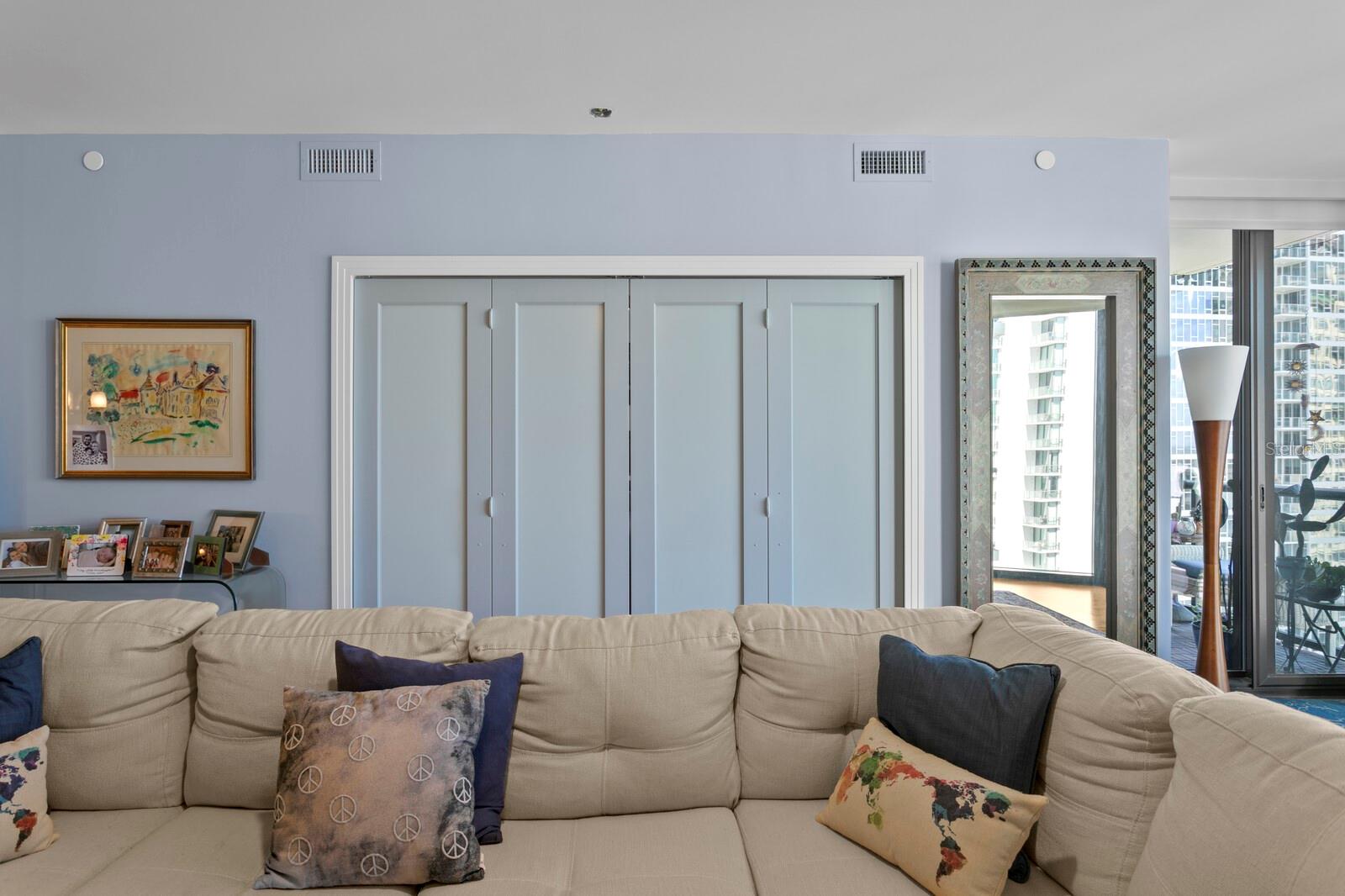 BAYFRONT TOWER CONDO - Residential Lease