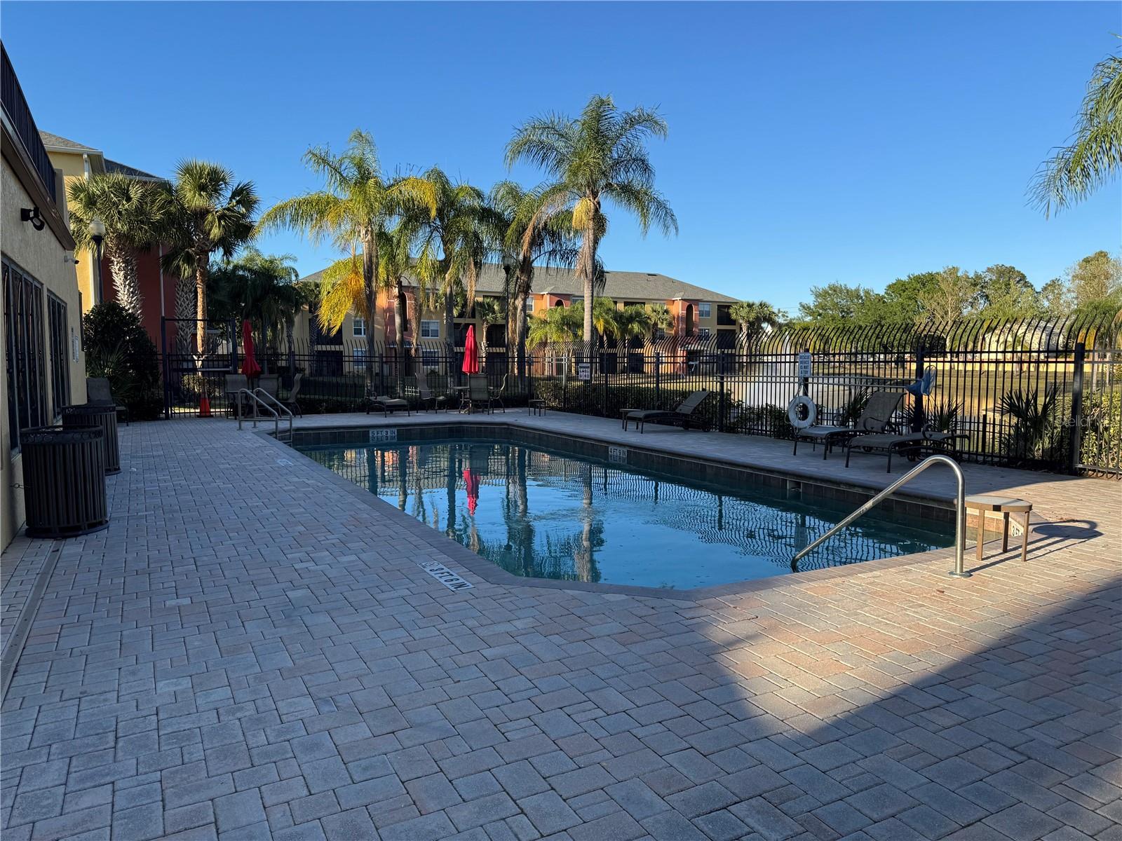 PALMS VILLA RESIDENCES - Residential Lease