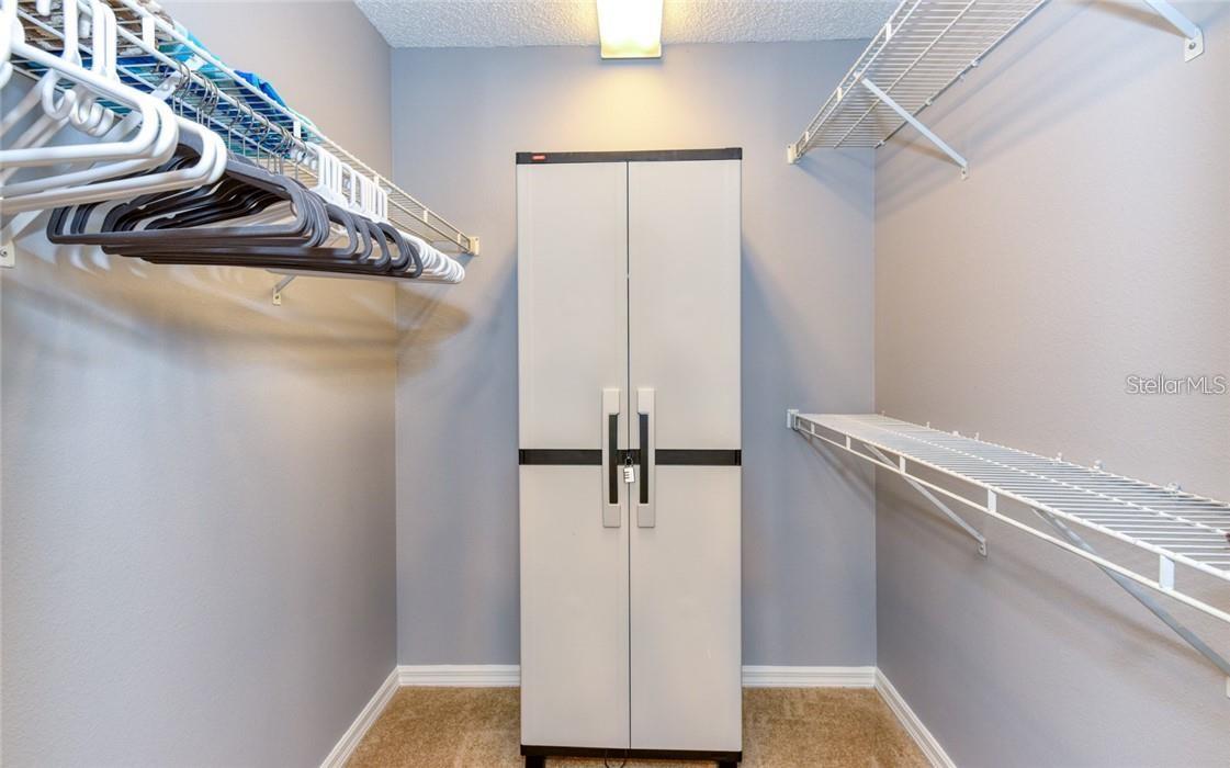 ASHTON LAKES 03 - Residential Lease