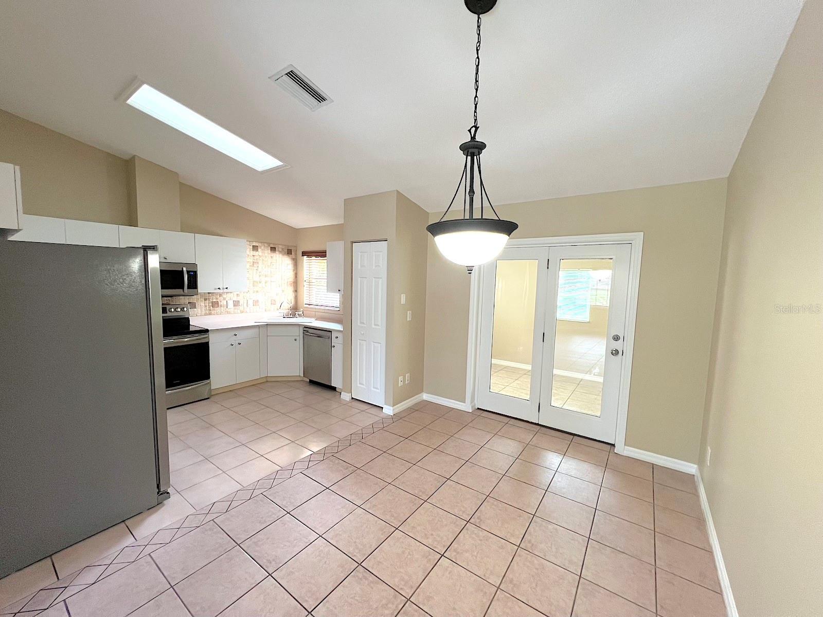 LEHIGH WOODS - Residential Lease